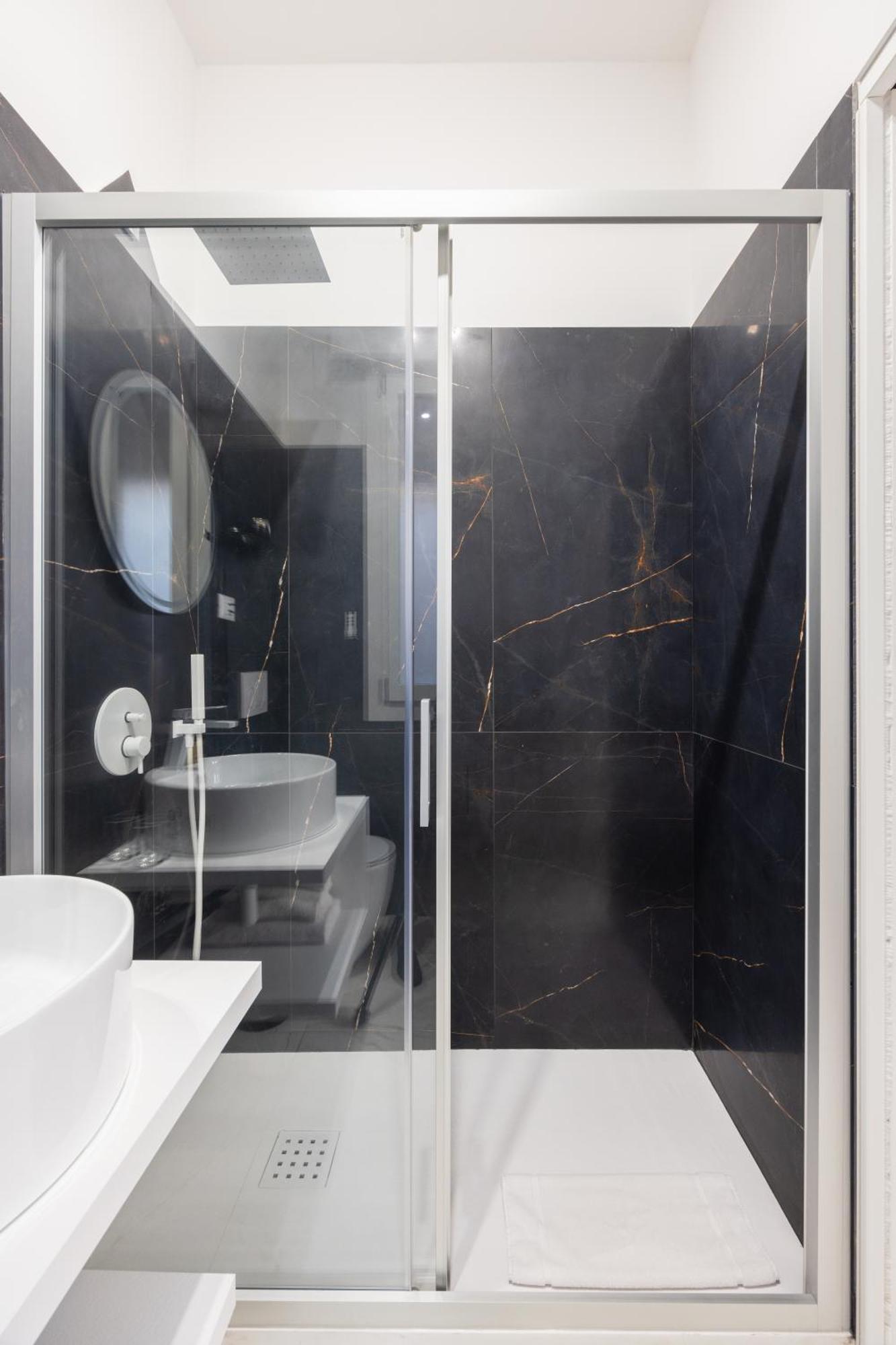 Excelsior Station Suite Bologne Extérieur photo